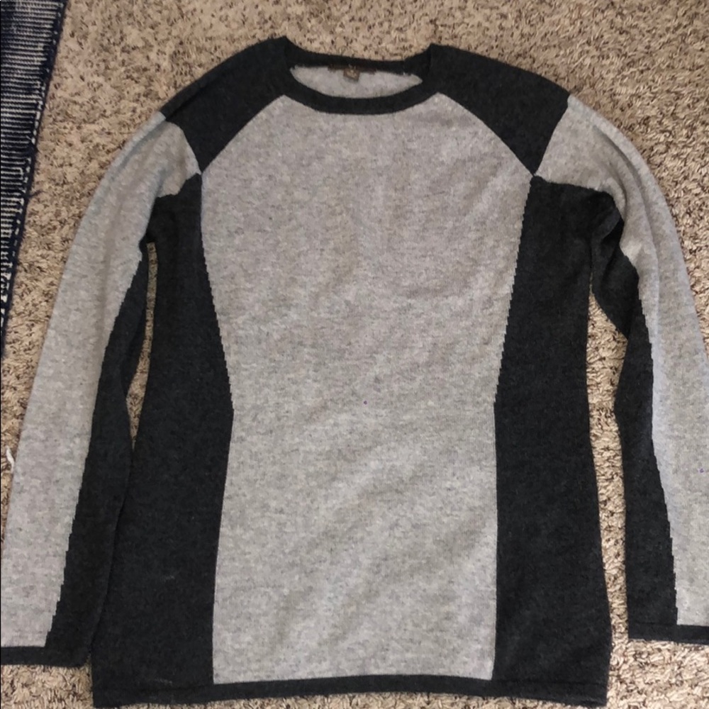 Lauren Hansen Sweater Size M